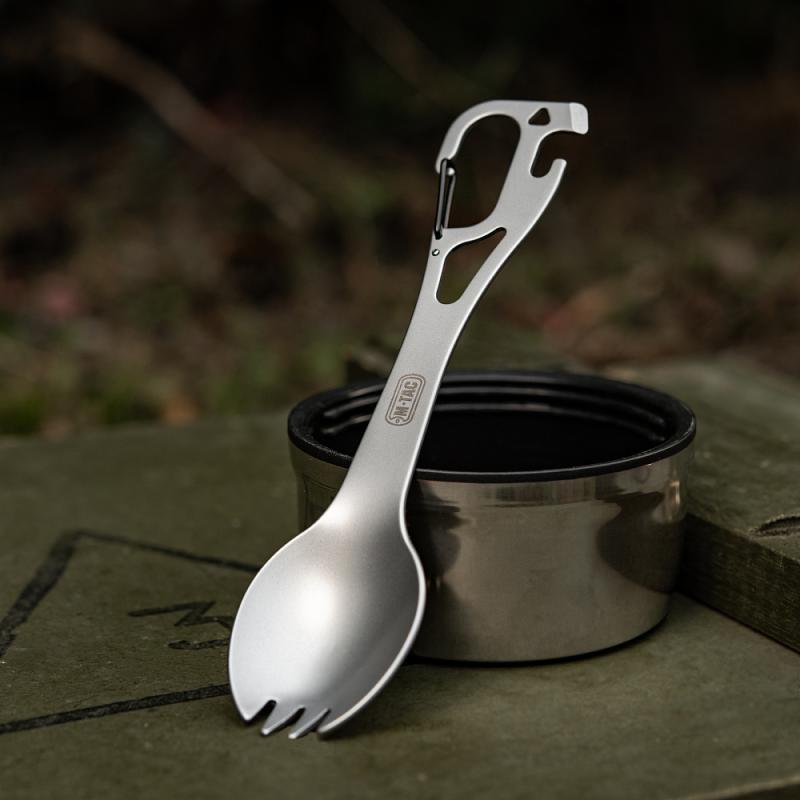 Spork söögiriistade komplekt karabiiniga 8 -