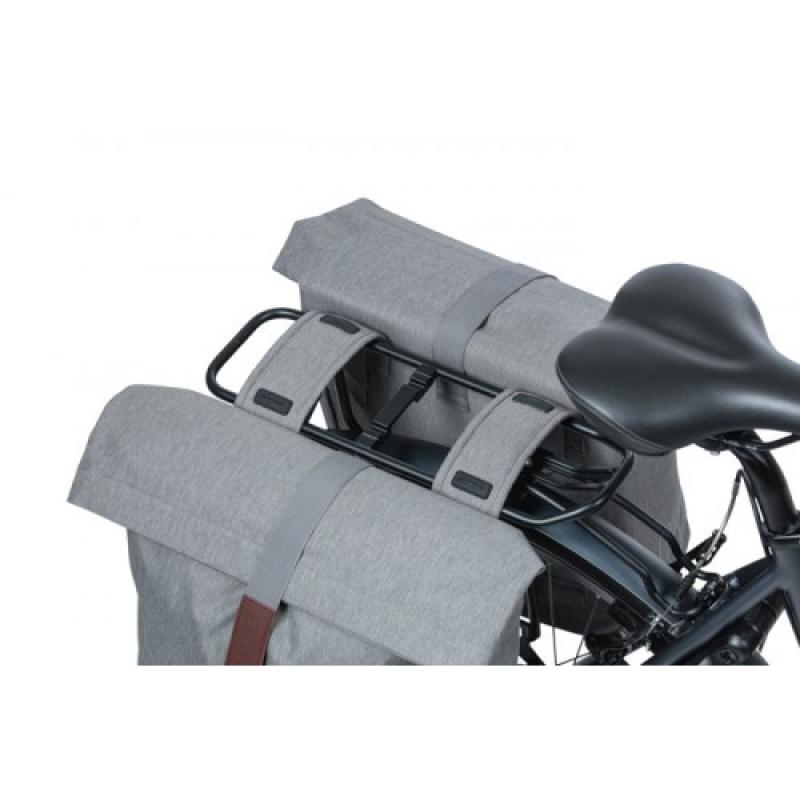 Pakiraamikott BASIL City double bicycle bag, 28-32 L, hall 5 -
